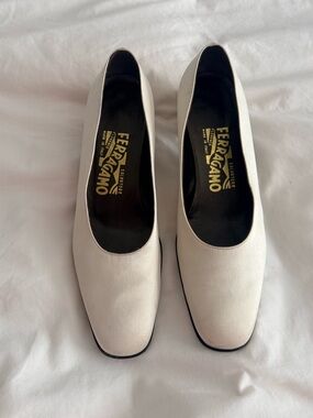 Salvatore Ferragamo Ivory satin Square-Toe Flats